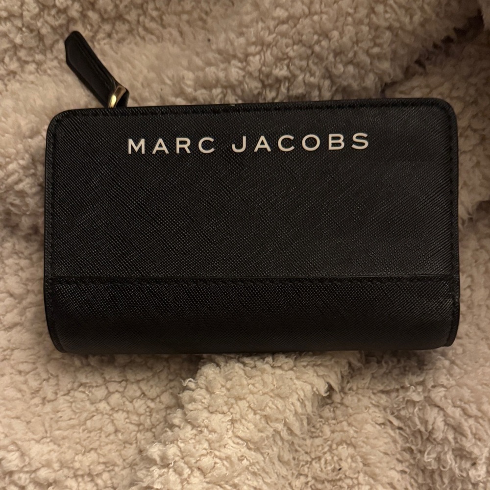 Marc Jacobs Black Leather Wallet